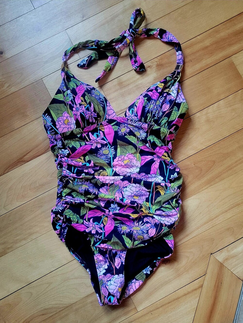 Victotia's Secret Swimsuit